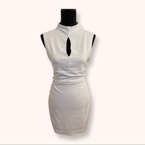👗 Guess Sleeveless Cutout White Bodycon Midi Dress - Size L